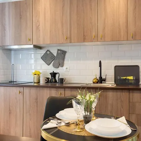 Pizarro Malaga Apartamento *